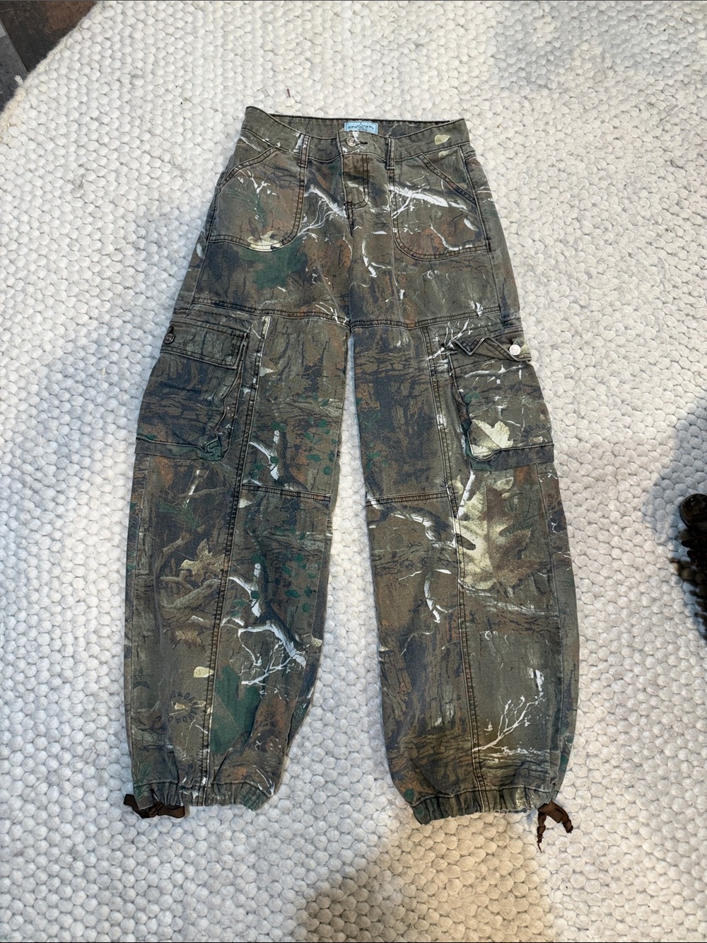 REVICE Camouflage Cargo Joggers